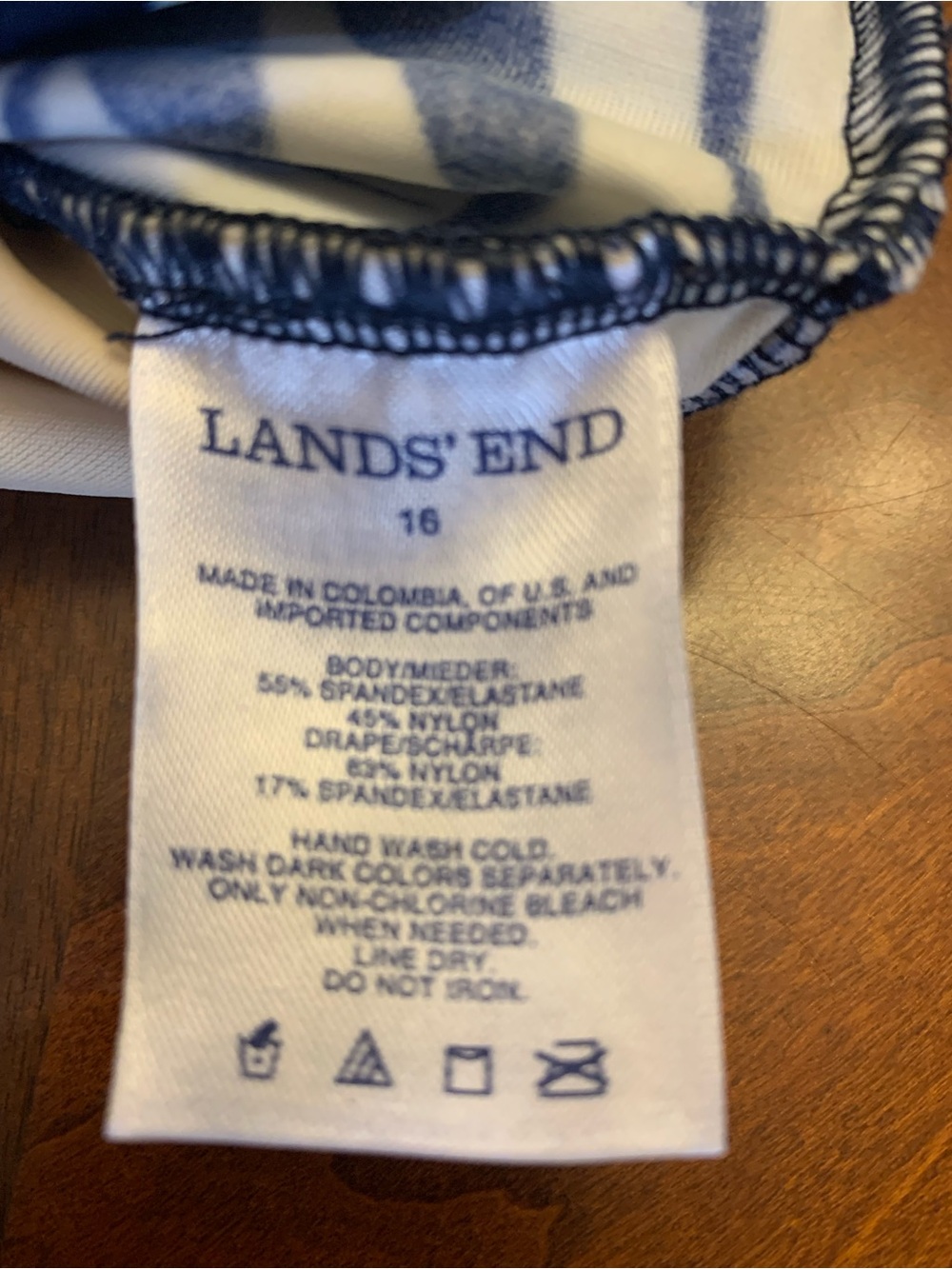 Lands’ End Navy & White Floral One-Piece Swimsuit. Size 16 - Picture 7 of 7